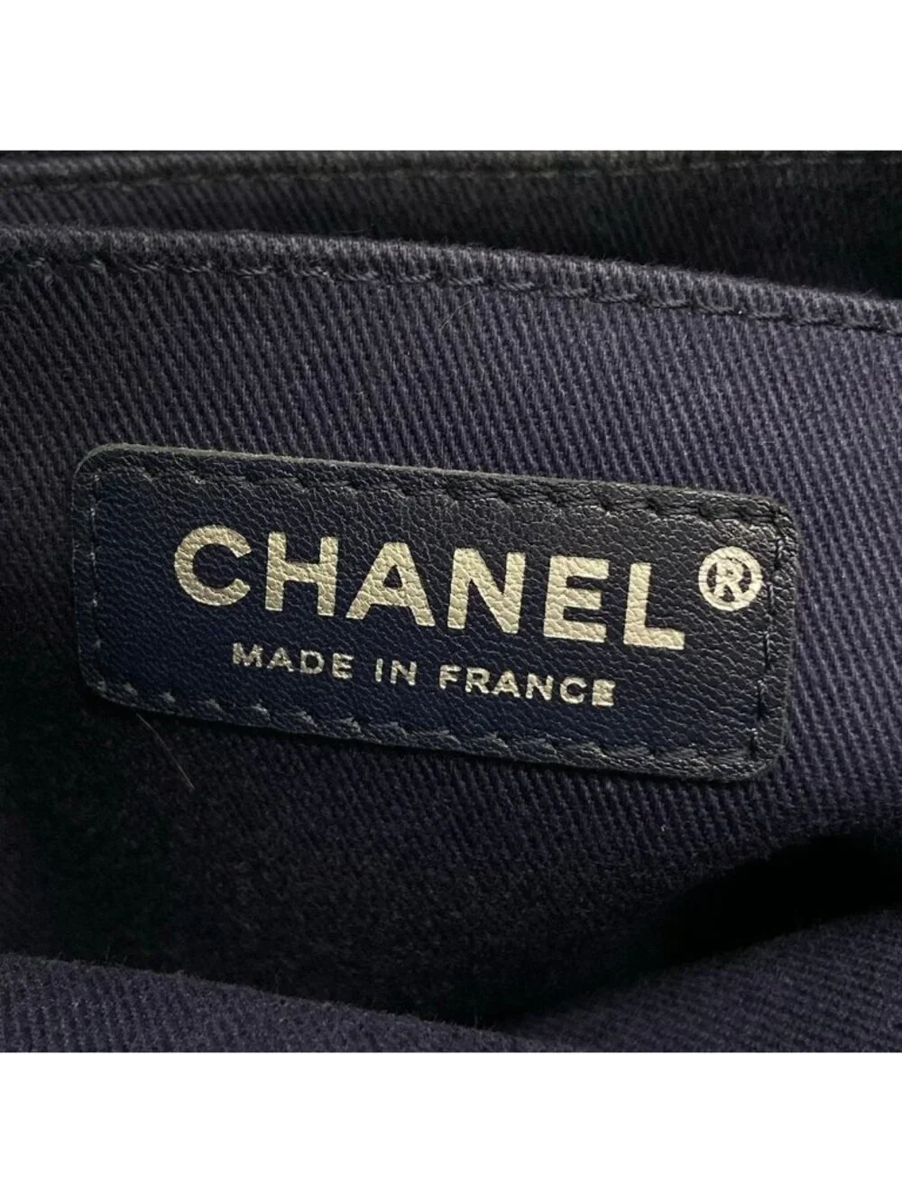 CHANEL brand neo
